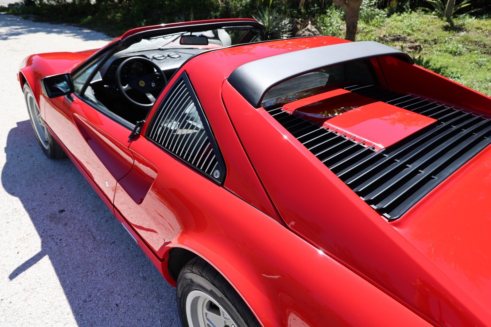 Ferrari-308-1984-34