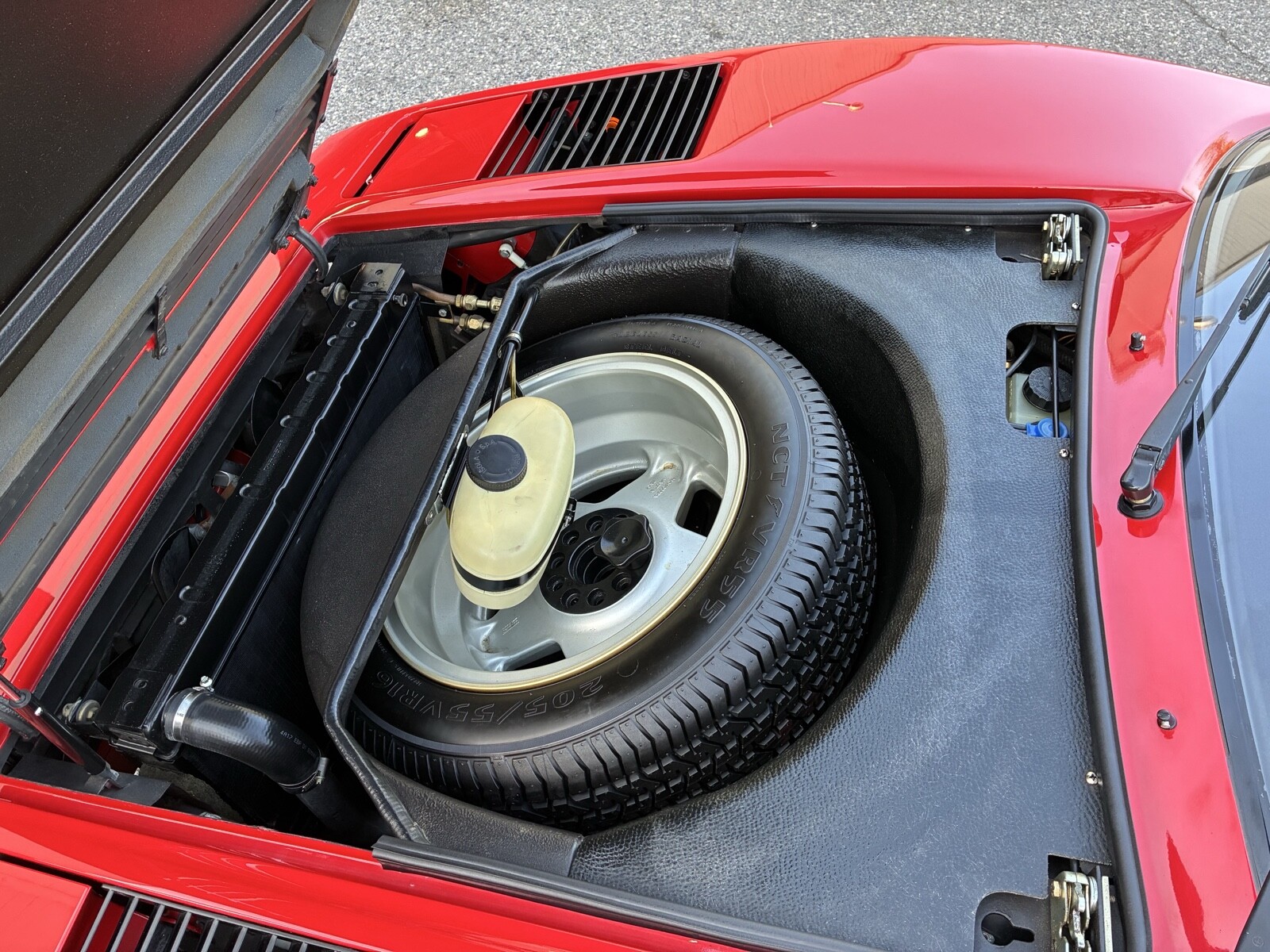 Ferrari-308-1985-15