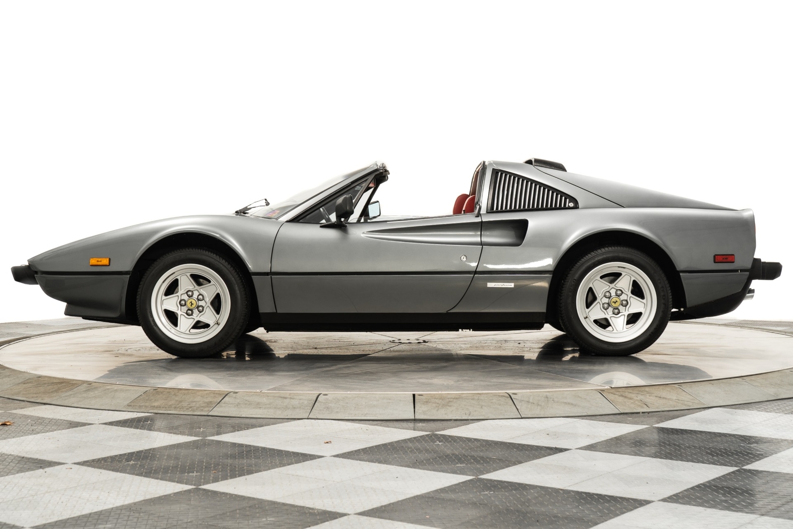 Ferrari-308-1985-2D-Convertible-4