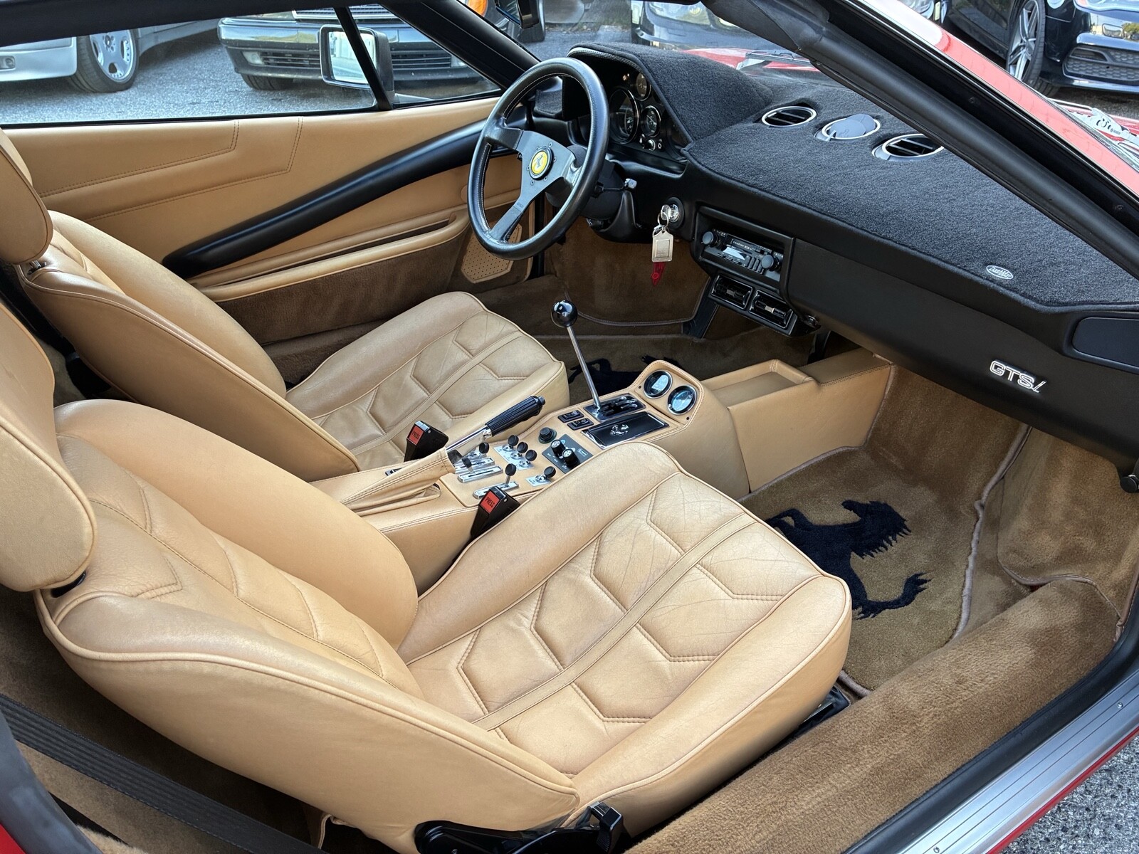 Ferrari-308-1985-7