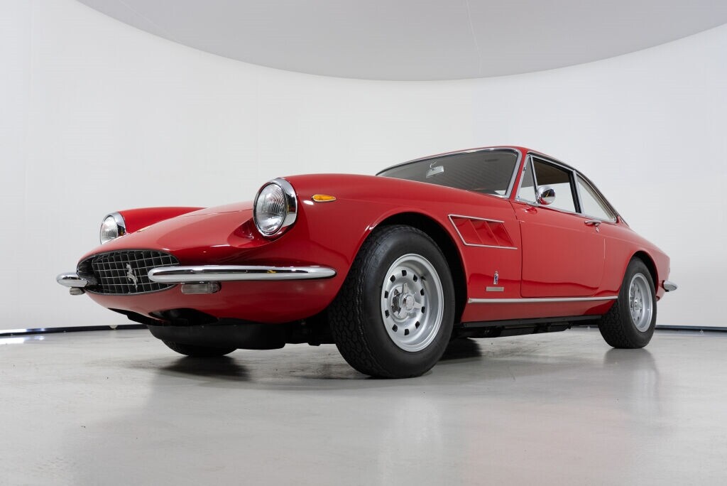 Ferrari-330-GTC-1967-Coupe-15