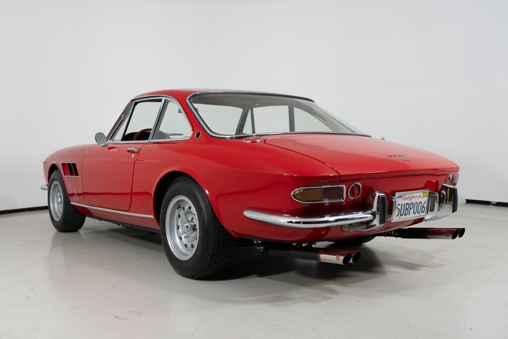 Ferrari-330-GTC-1967-Coupe-2