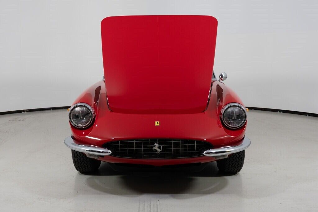Ferrari-330-GTC-1967-Coupe-23