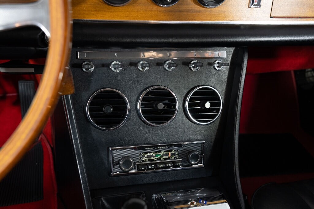 Ferrari-330-GTC-1967-Coupe-34