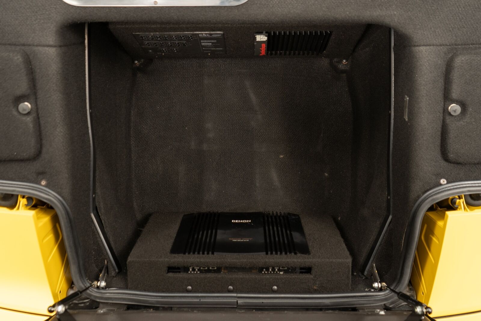 Ferrari-348-1991-2D-Coupe-17