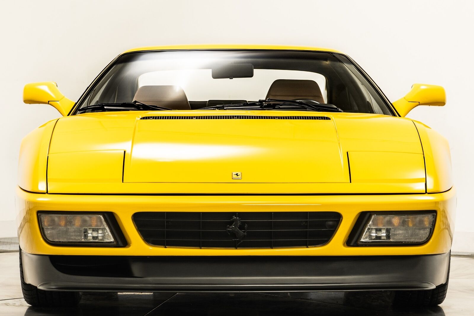Ferrari-348-1991-2D-Coupe-2