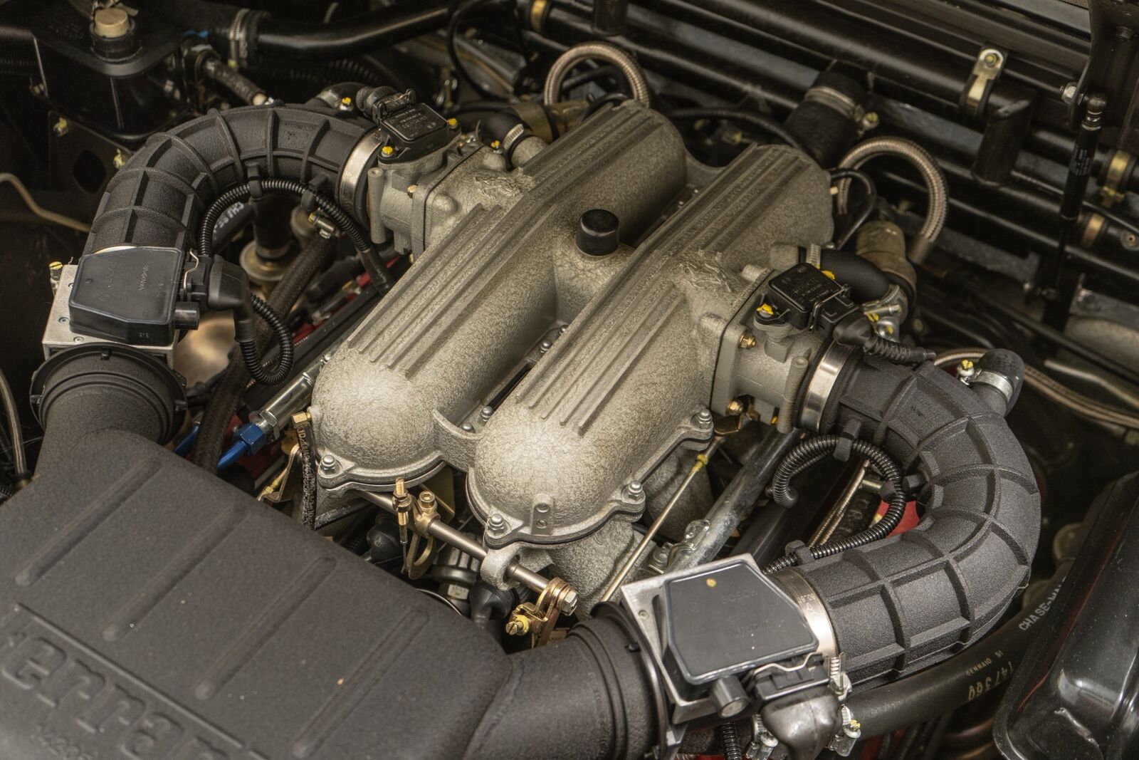 Ferrari-348-1991-2D-Coupe-31