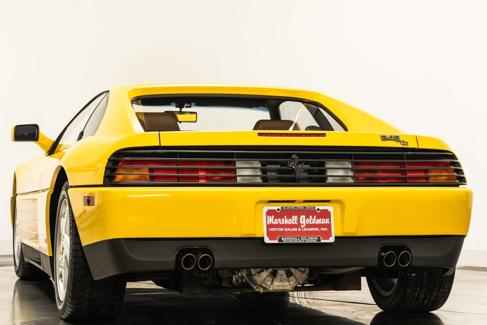 Ferrari-348-1991-2D-Coupe-5
