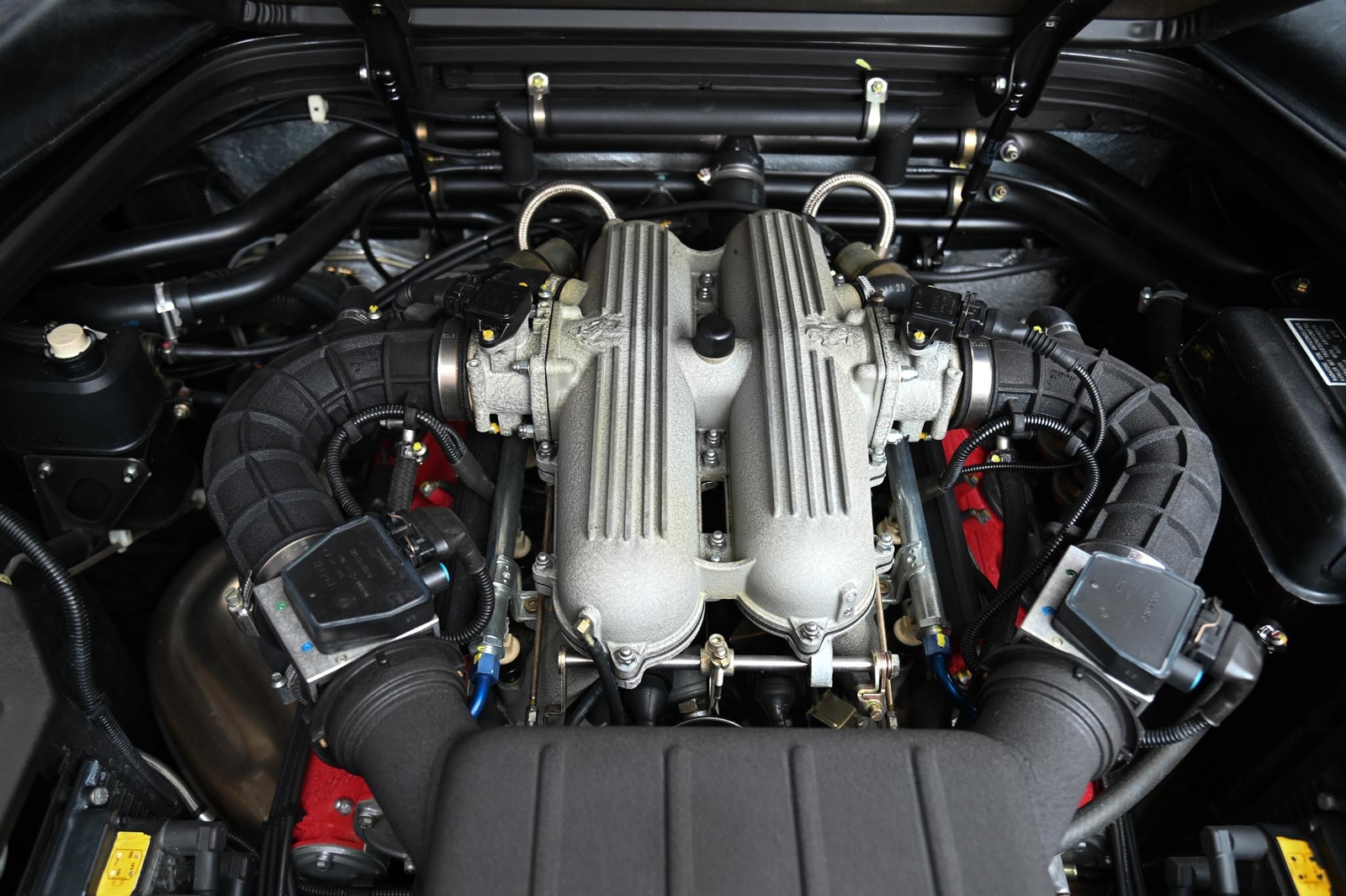 Ferrari-348-1994-29