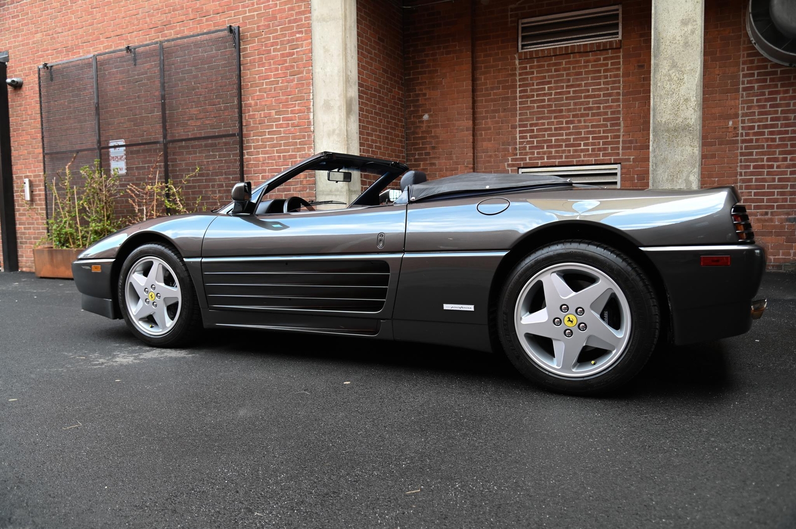 Ferrari-348-1994-6