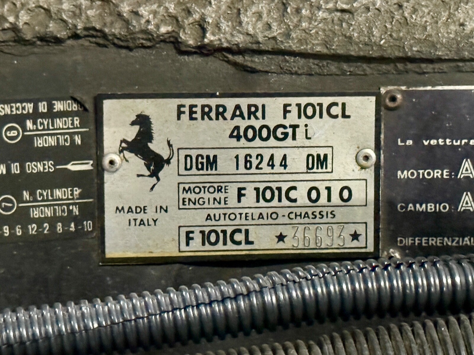 Ferrari-400-1981-Coupe-22