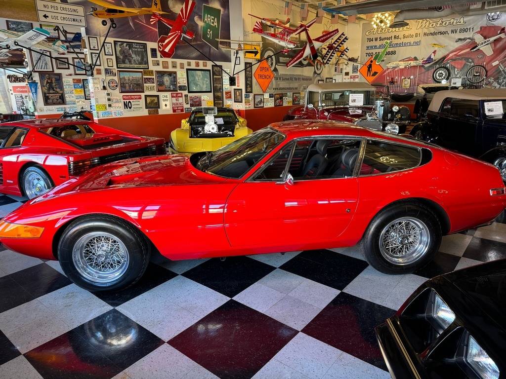 Ferrari-Daytona-coupe-1971-red-11