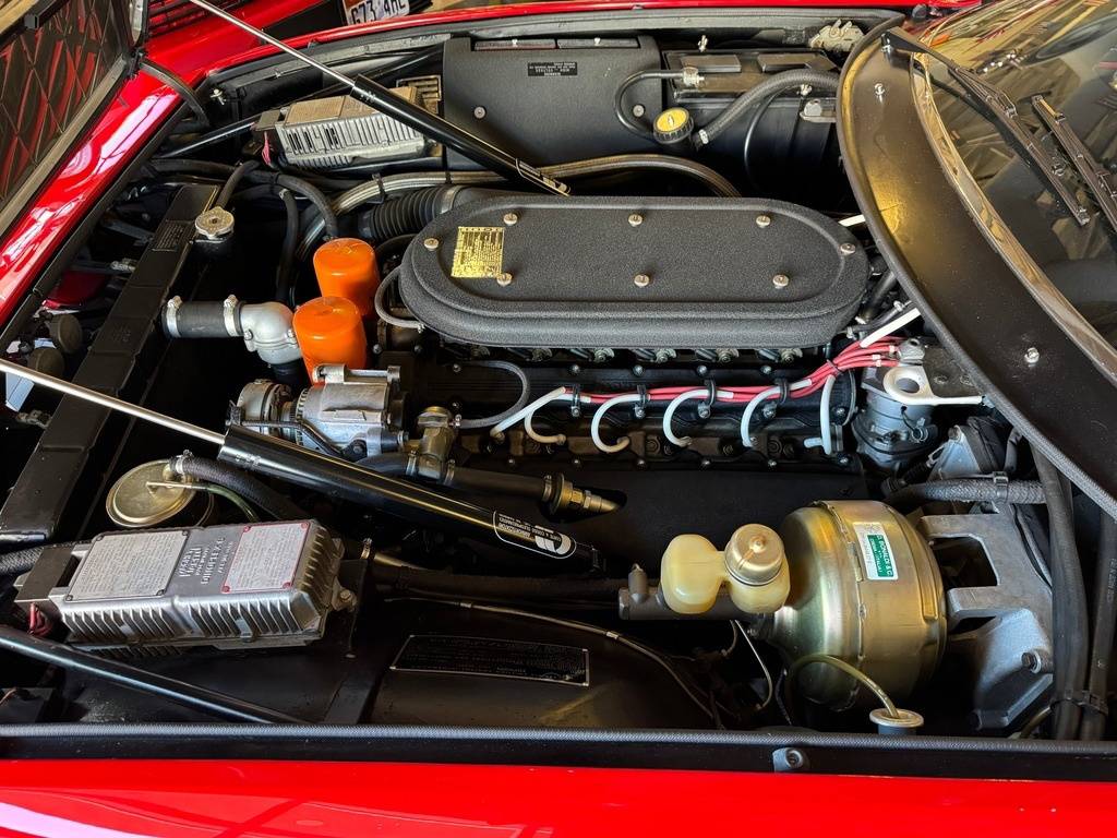 Ferrari-Daytona-coupe-1971-red-17