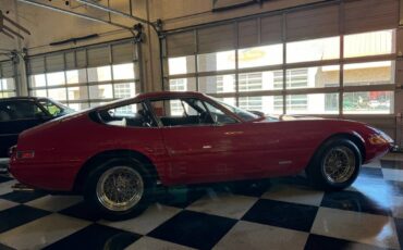 Ferrari-Daytona-coupe-1971-red-20