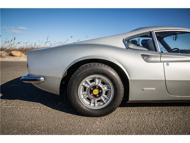 Ferrari-Dino-1971-18