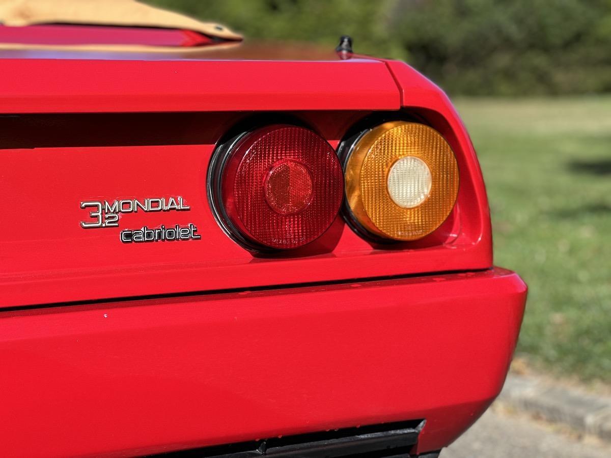 Ferrari-Mondial-1986-Convertible-39