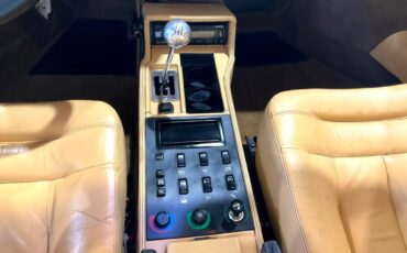 Ferrari-Mondial-1988-Convertible-25