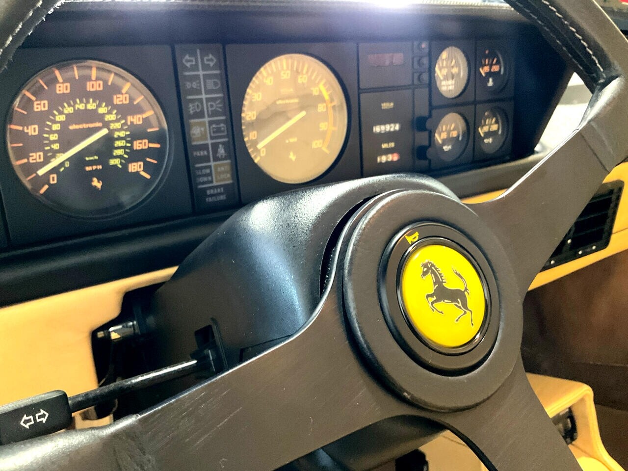 Ferrari-Mondial-1988-Convertible-29