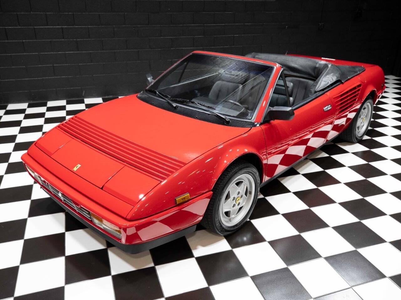 Ferrari-Mondial-Cabriolet-1986-Convertible-13