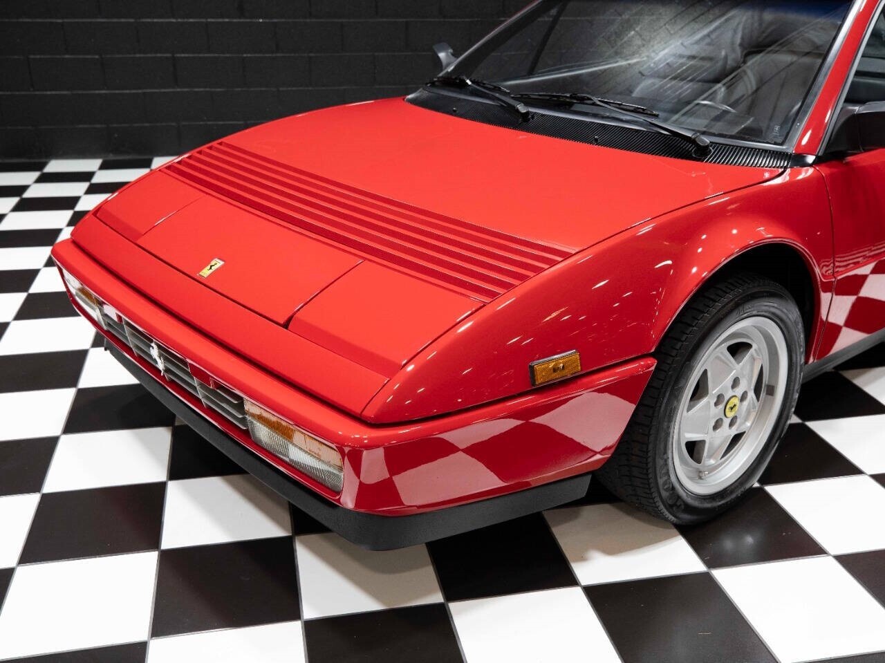 Ferrari-Mondial-Cabriolet-1986-Convertible-14