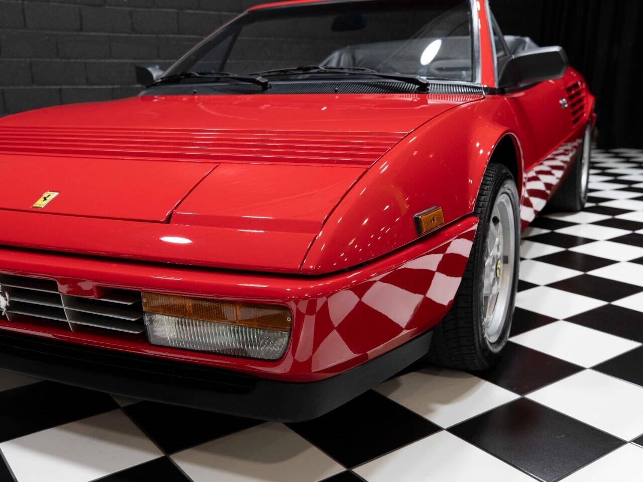 Ferrari-Mondial-Cabriolet-1986-Convertible-16