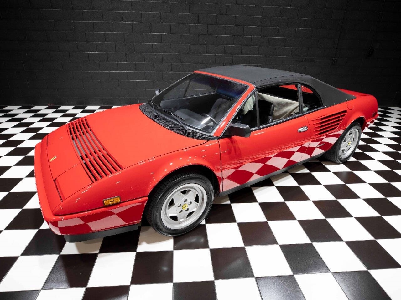 Ferrari-Mondial-Cabriolet-1986-Convertible-6