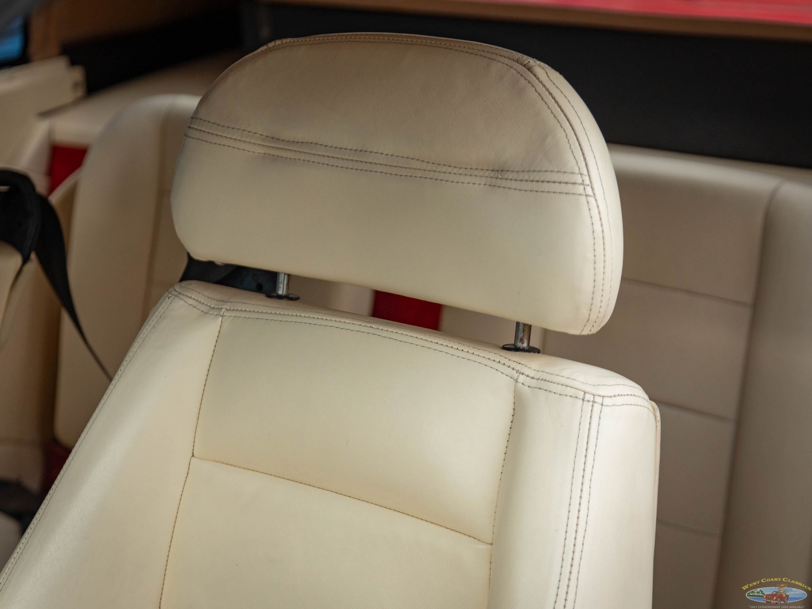 Ferrari-Mondial-T-1990-2-Door-Convertible-24