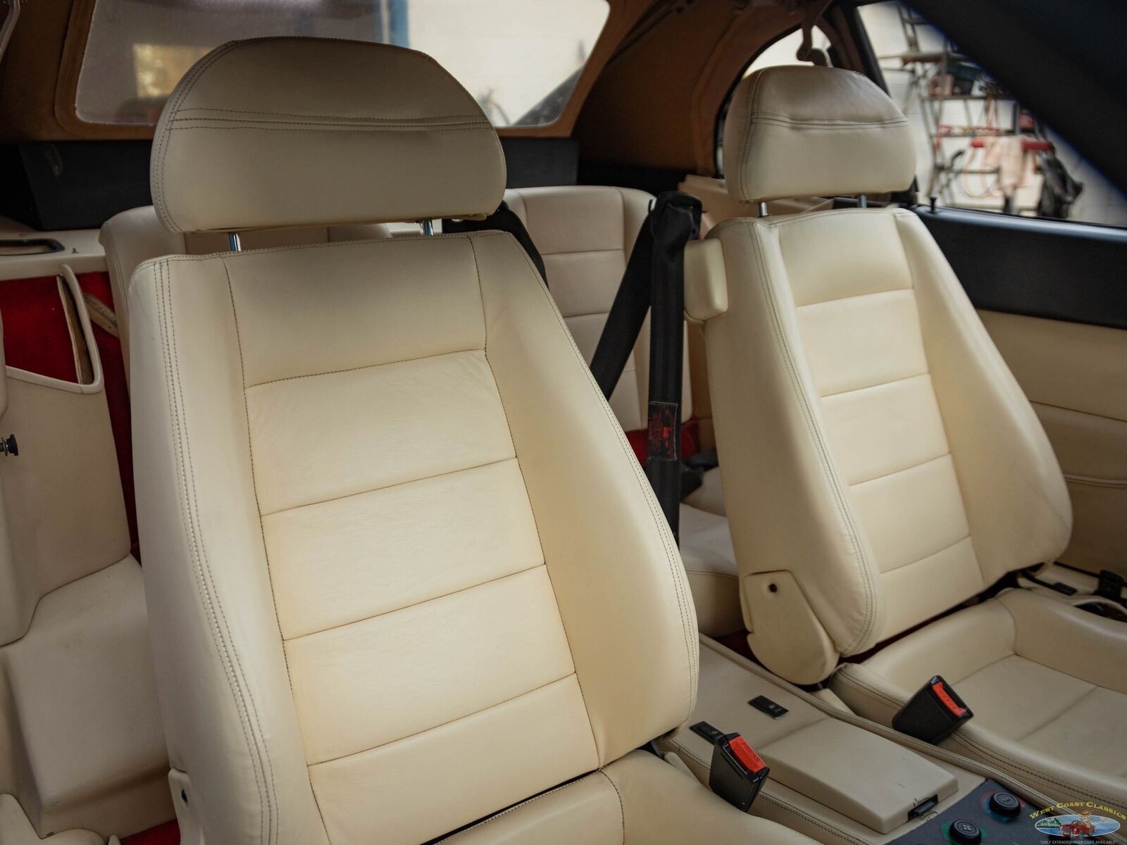 Ferrari-Mondial-T-1990-2-Door-Convertible-36