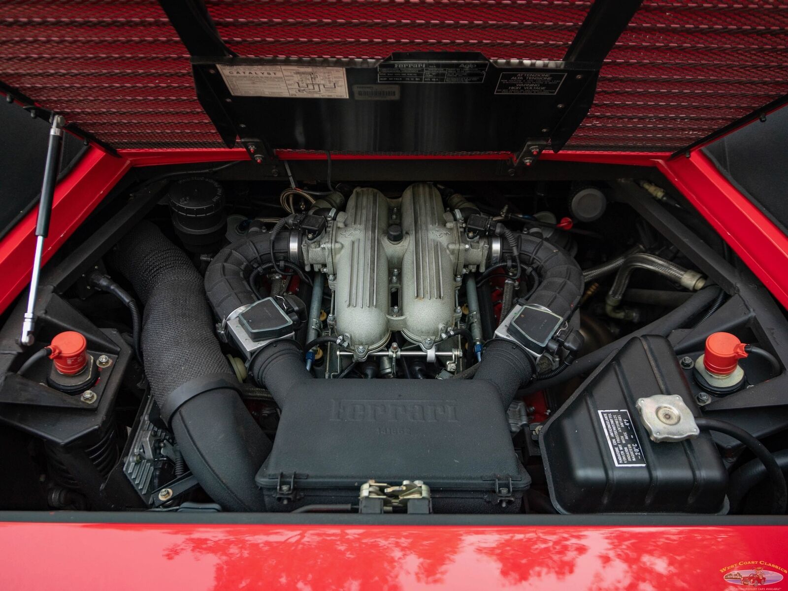 Ferrari-Mondial-T-1990-2-Door-Convertible-38