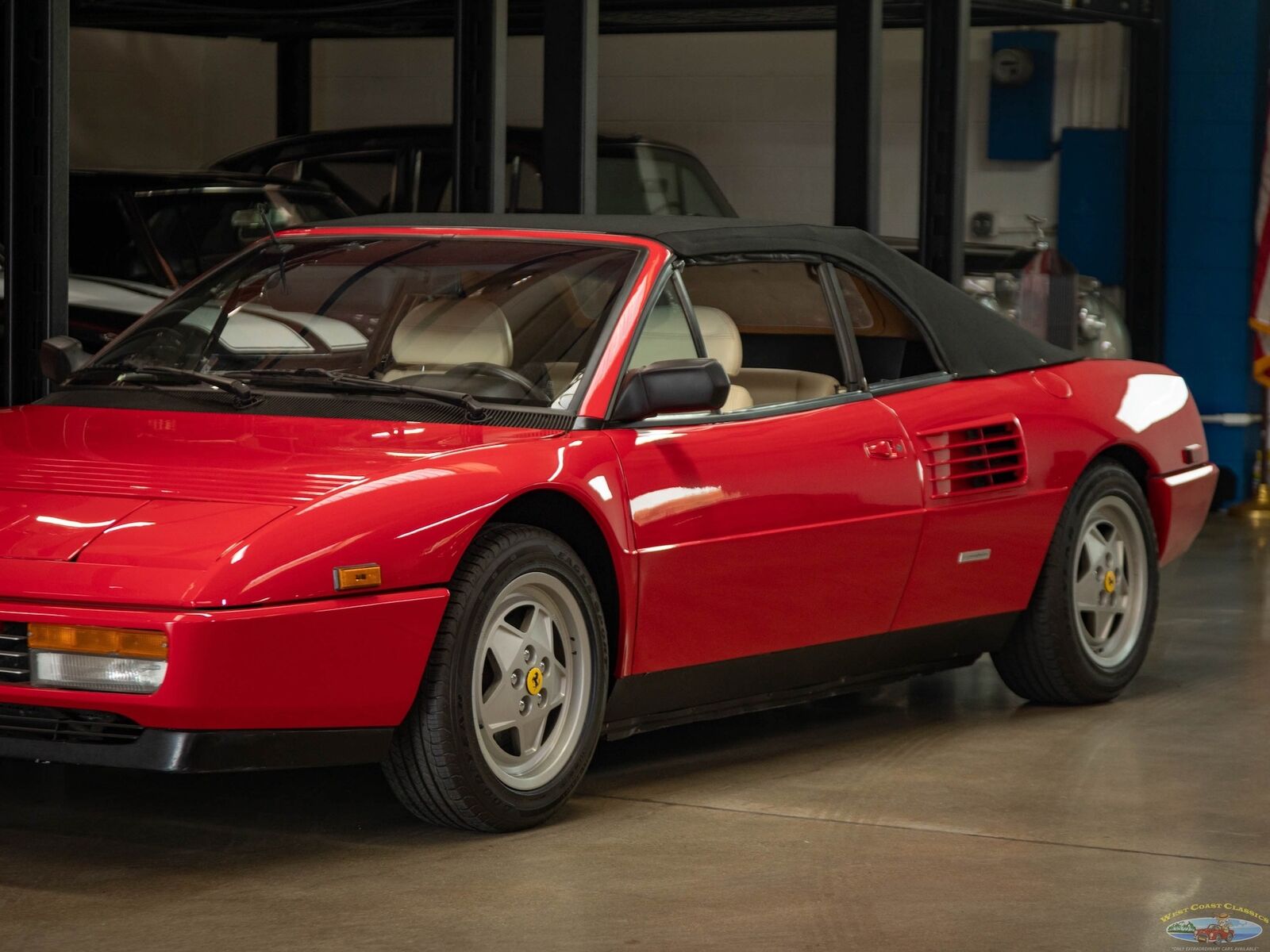 Ferrari-Mondial-T-1990-2-Door-Convertible-8