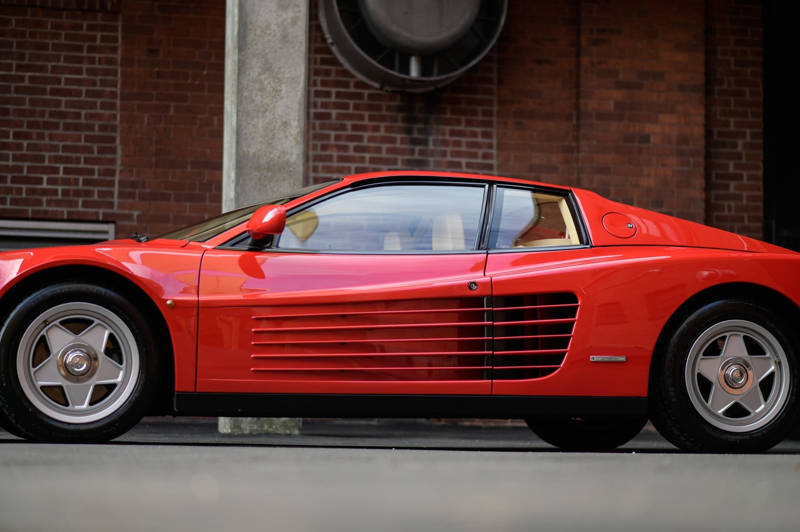 Ferrari-Testarossa-1987-25