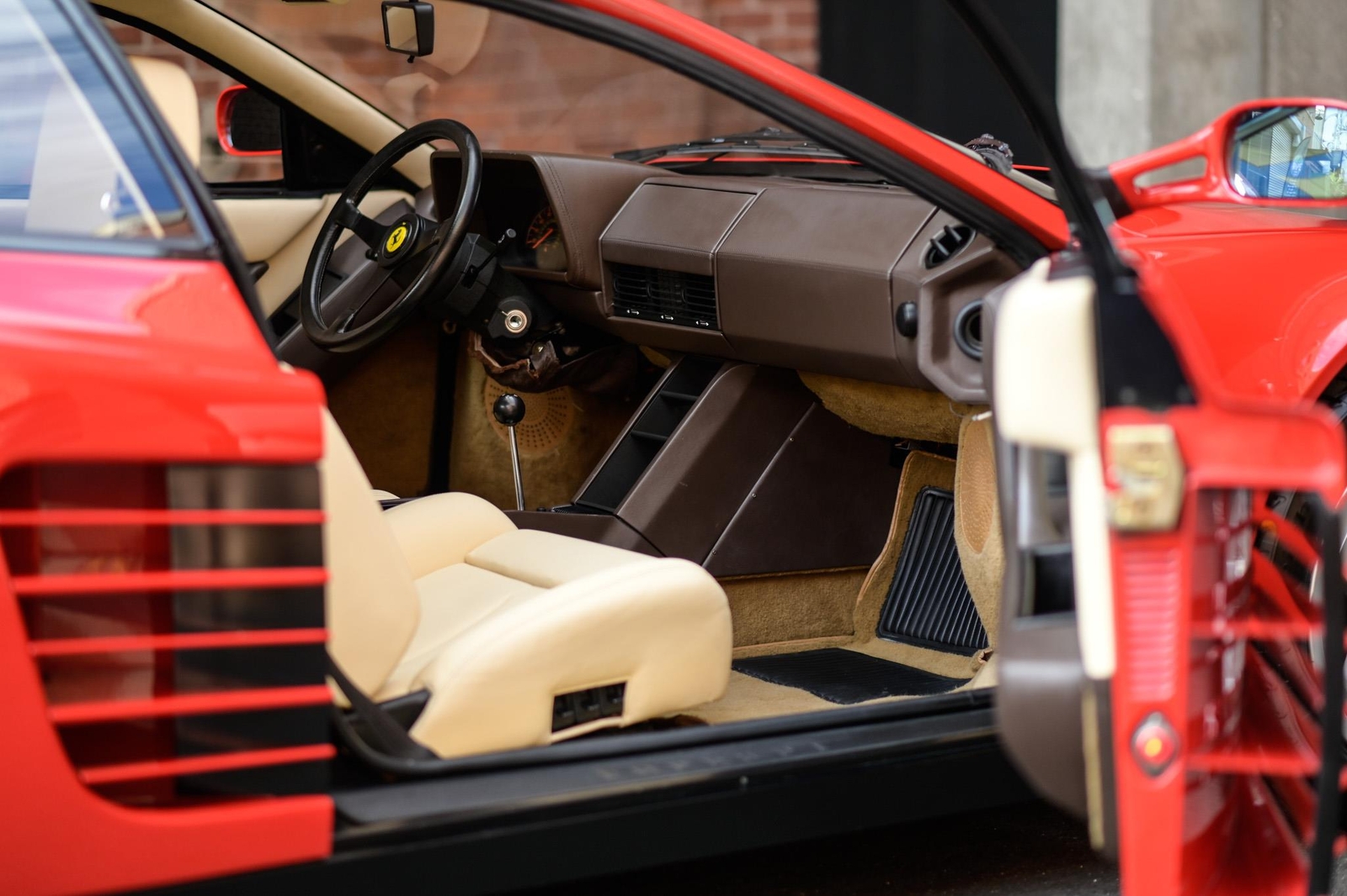 Ferrari-Testarossa-1987-35