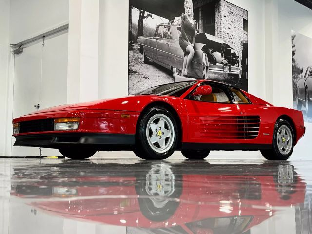 Ferrari-Testarossa-1990-Coupe-2
