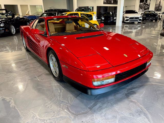 Ferrari-Testarossa-1990-Coupe