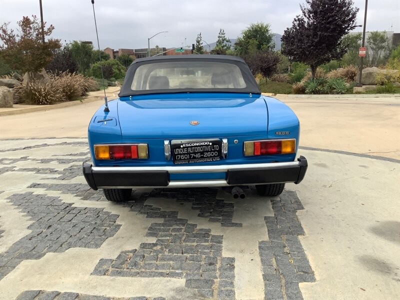 Fiat-124-1978-Convertible-16