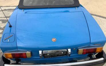 Fiat-124-1978-Convertible-19