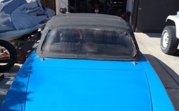 Fiat-124-Spider-1971-Convertible-11