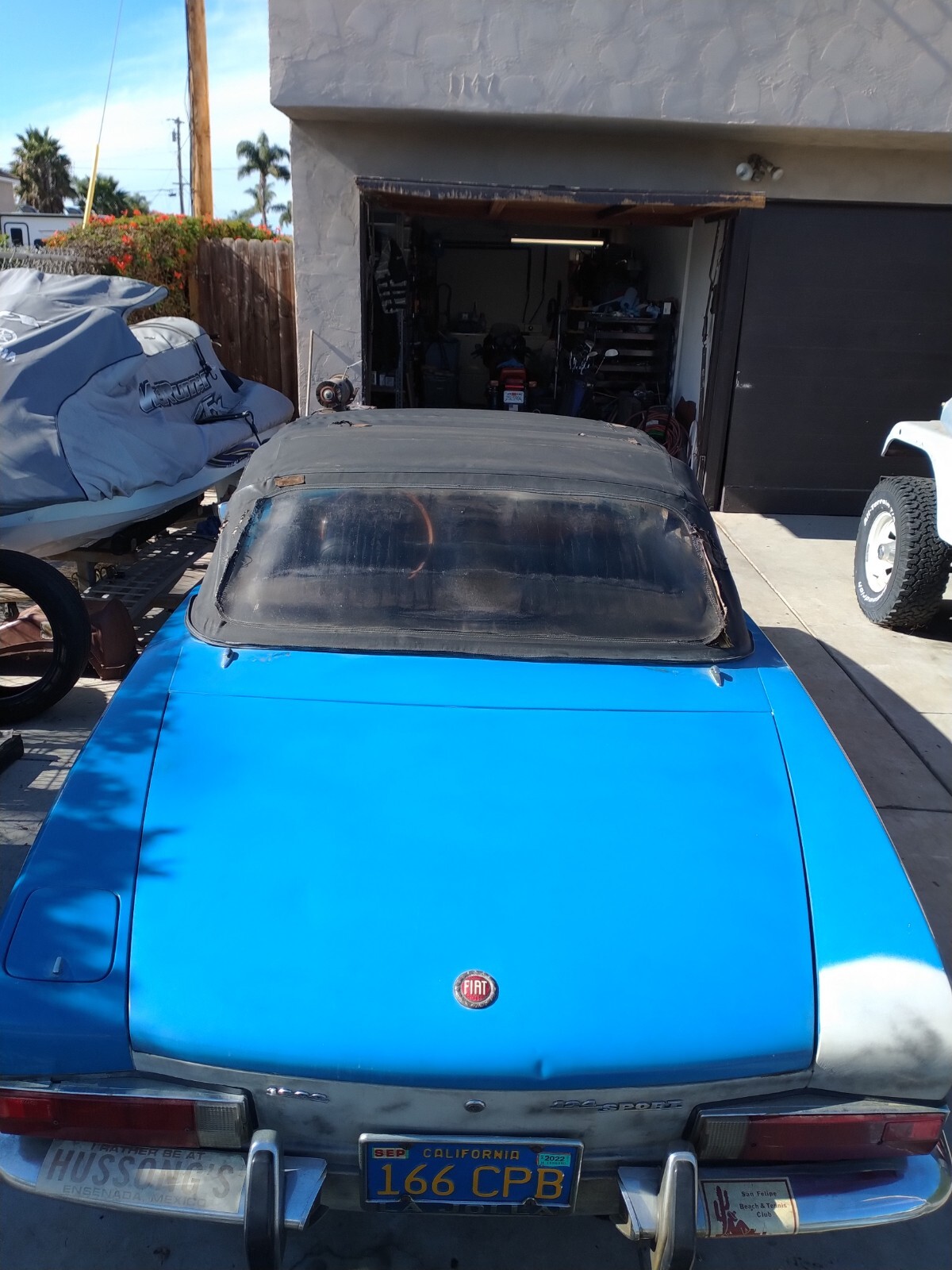 Fiat-124-Spider-1971-Convertible-11