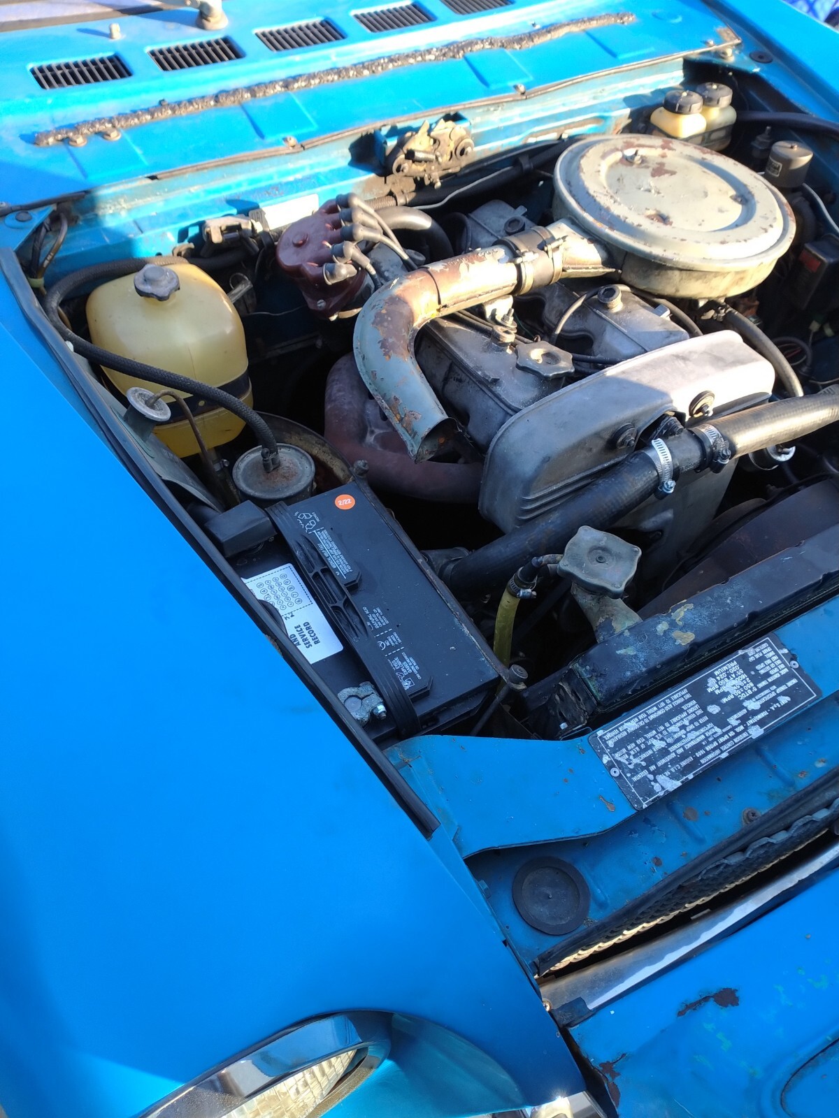 Fiat-124-Spider-1971-Convertible-8