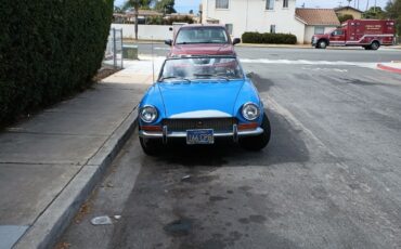Fiat-124-Spider-1971-Convertible-9