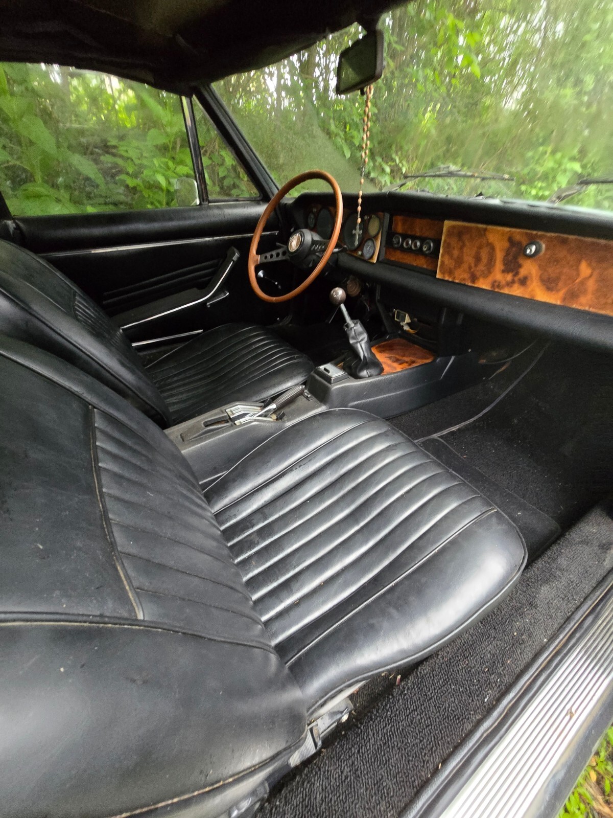 Fiat-124-Spider-1973-Convertible-17