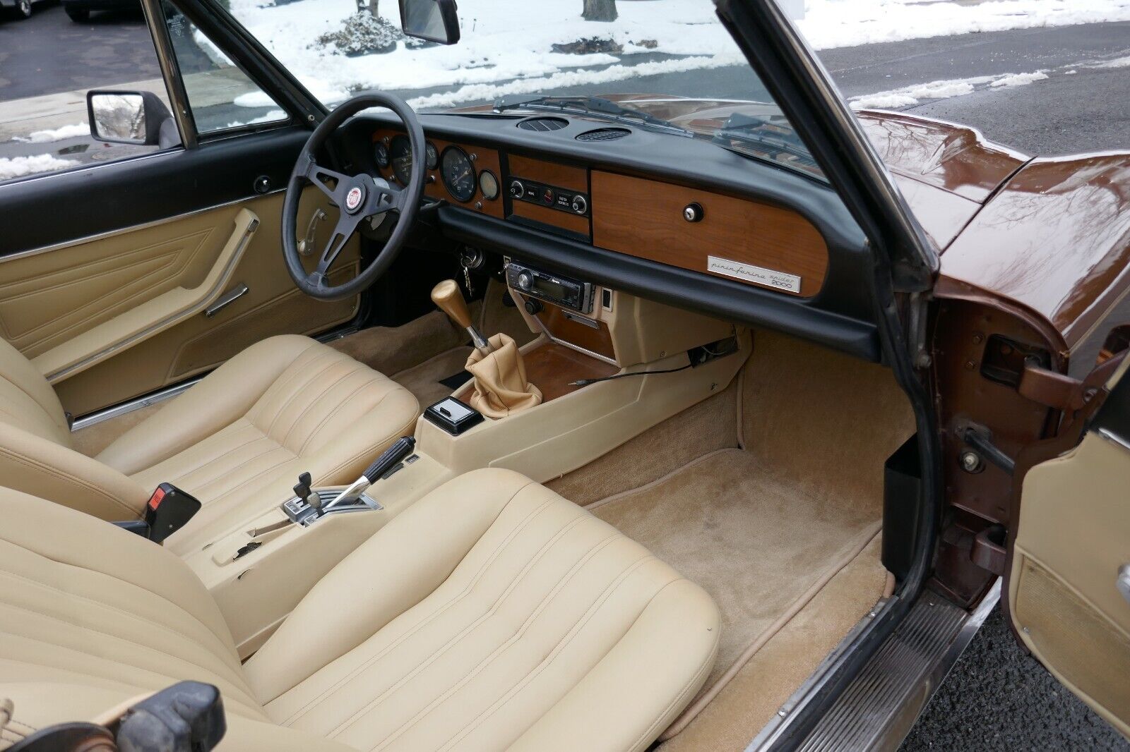 Fiat-124-Spider-1979-9