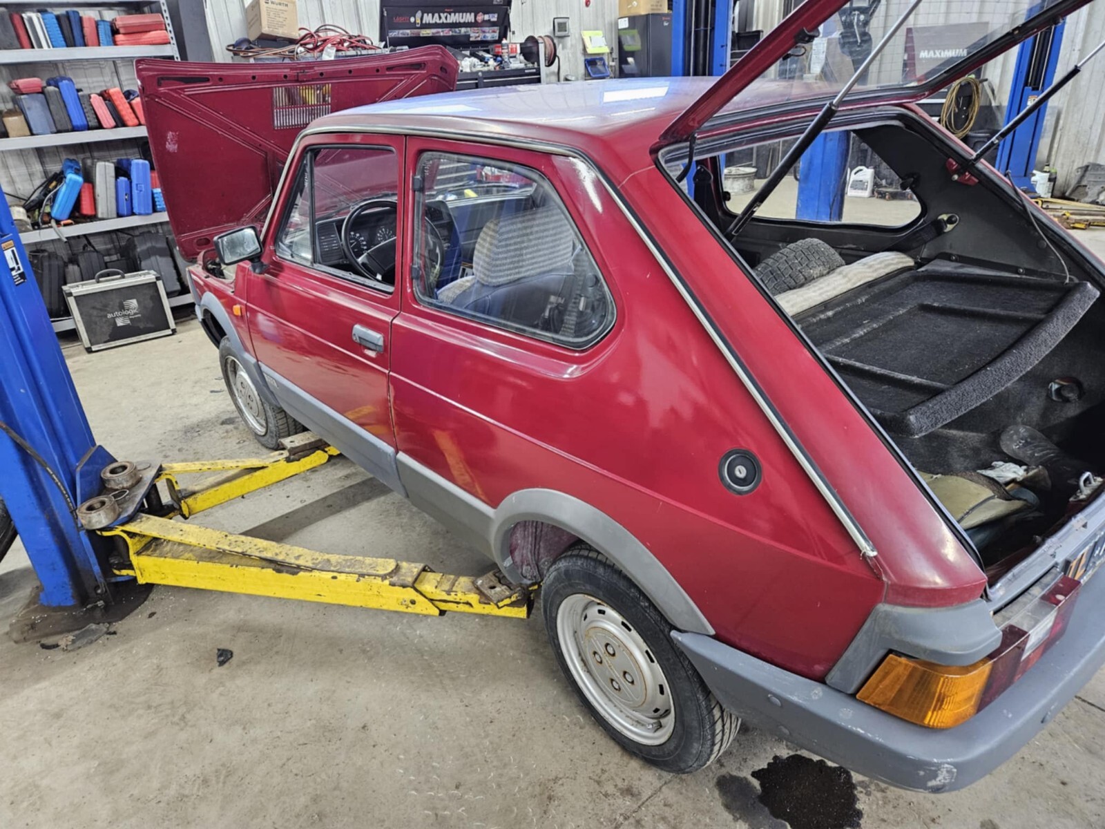 Fiat-500-1980-Hatchback-9