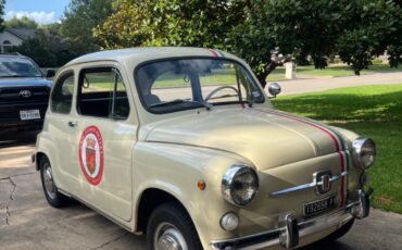 Fiat-600D-1968-Coupe-2