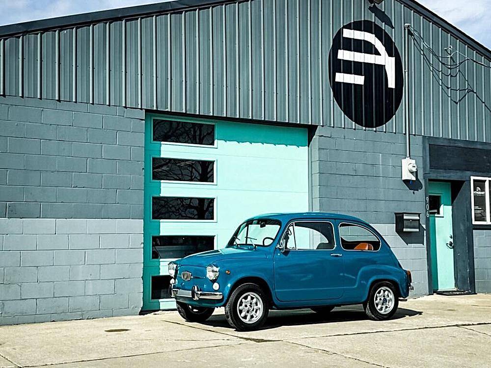 Fiat-600d-1969-blue-10