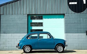 Fiat-600d-1969-blue-2