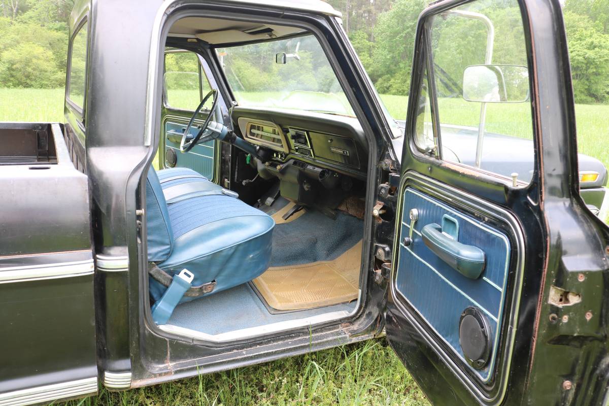 Ford-100-1970-5