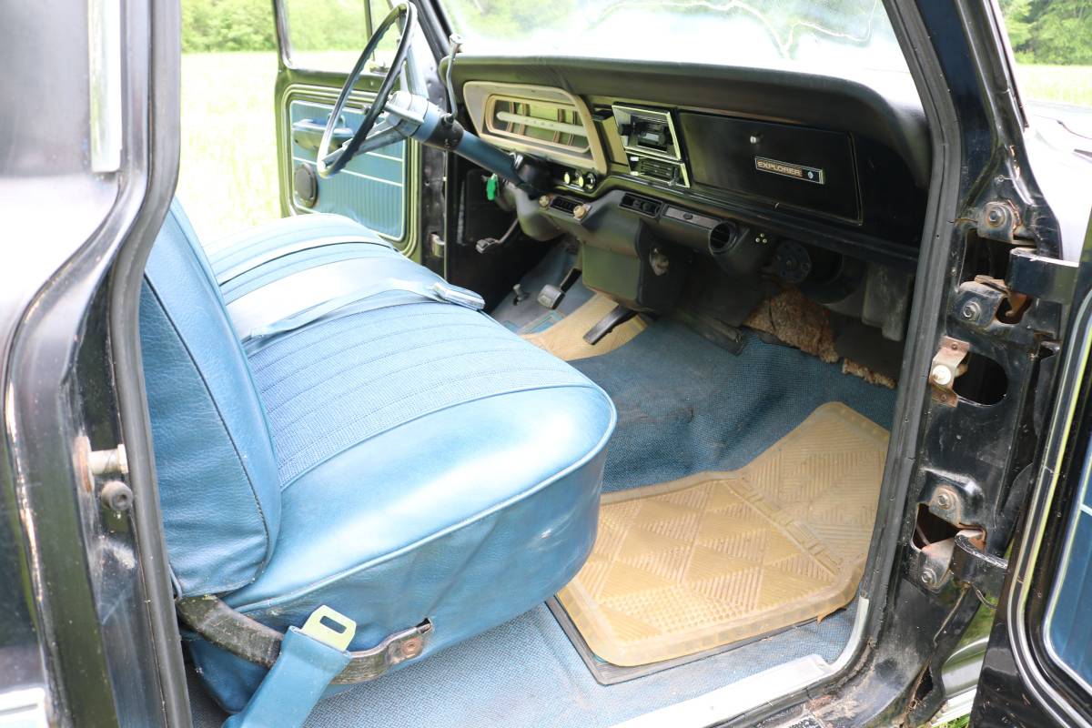 Ford-100-1970-8