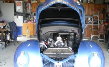 Ford-12-Ton-Pickup-1941-11
