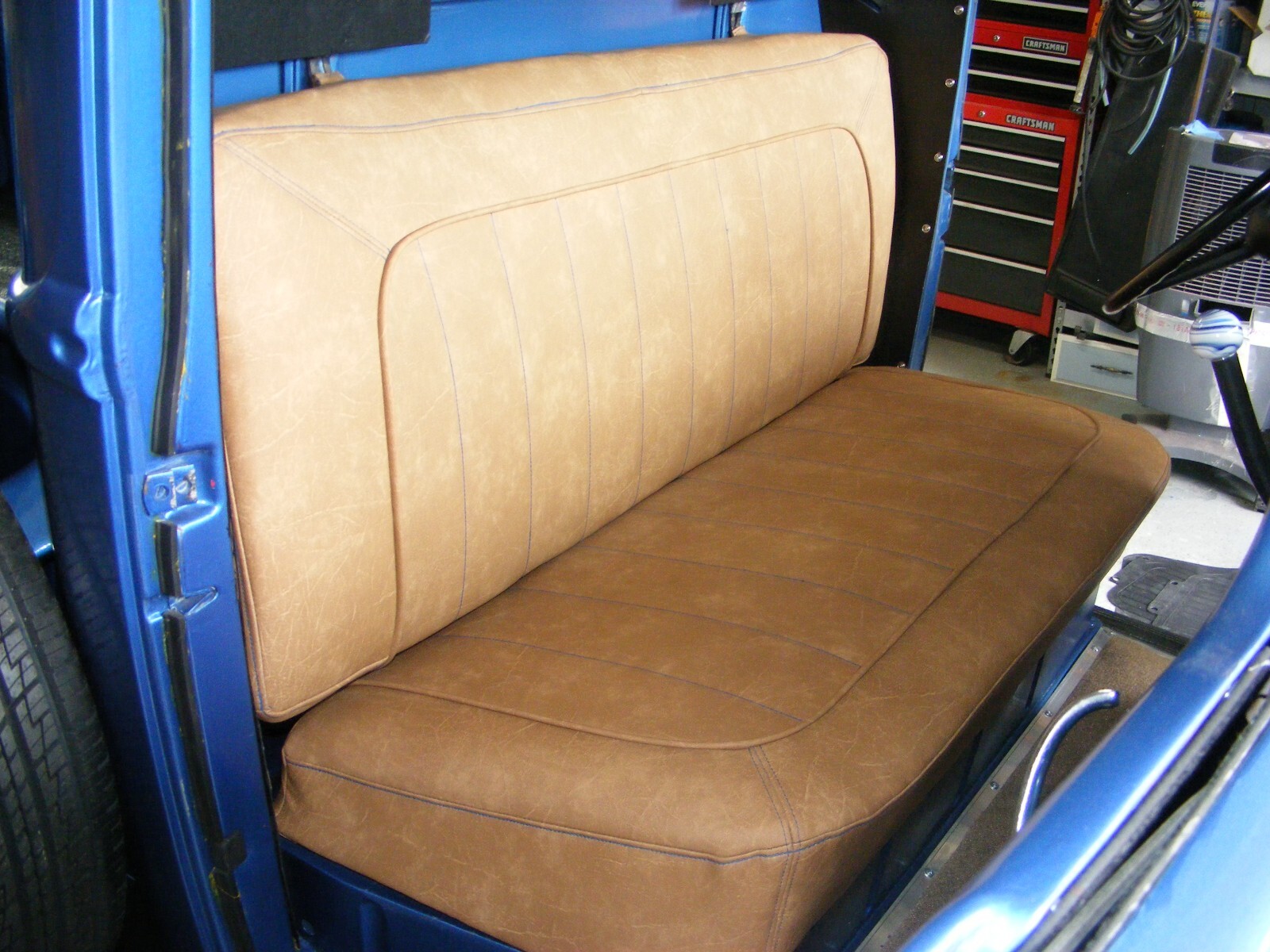 Ford-12-Ton-Pickup-1941-8
